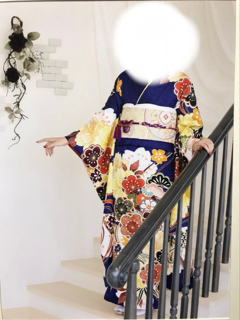 華やかな花柄振袖 華やかな花柄の振袖 【公式通販】