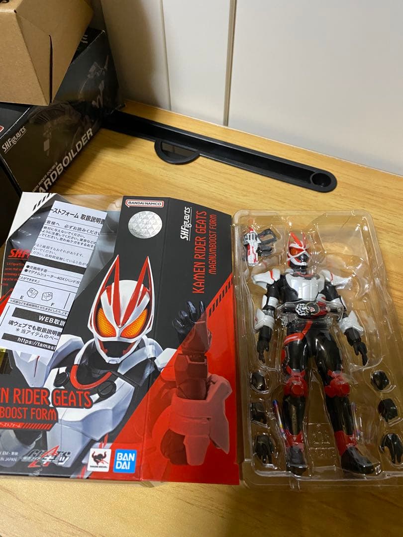 真骨彫製法　仮面ライダー　ダブル　キバ　ファング　ファイズ　フィギュアーツ