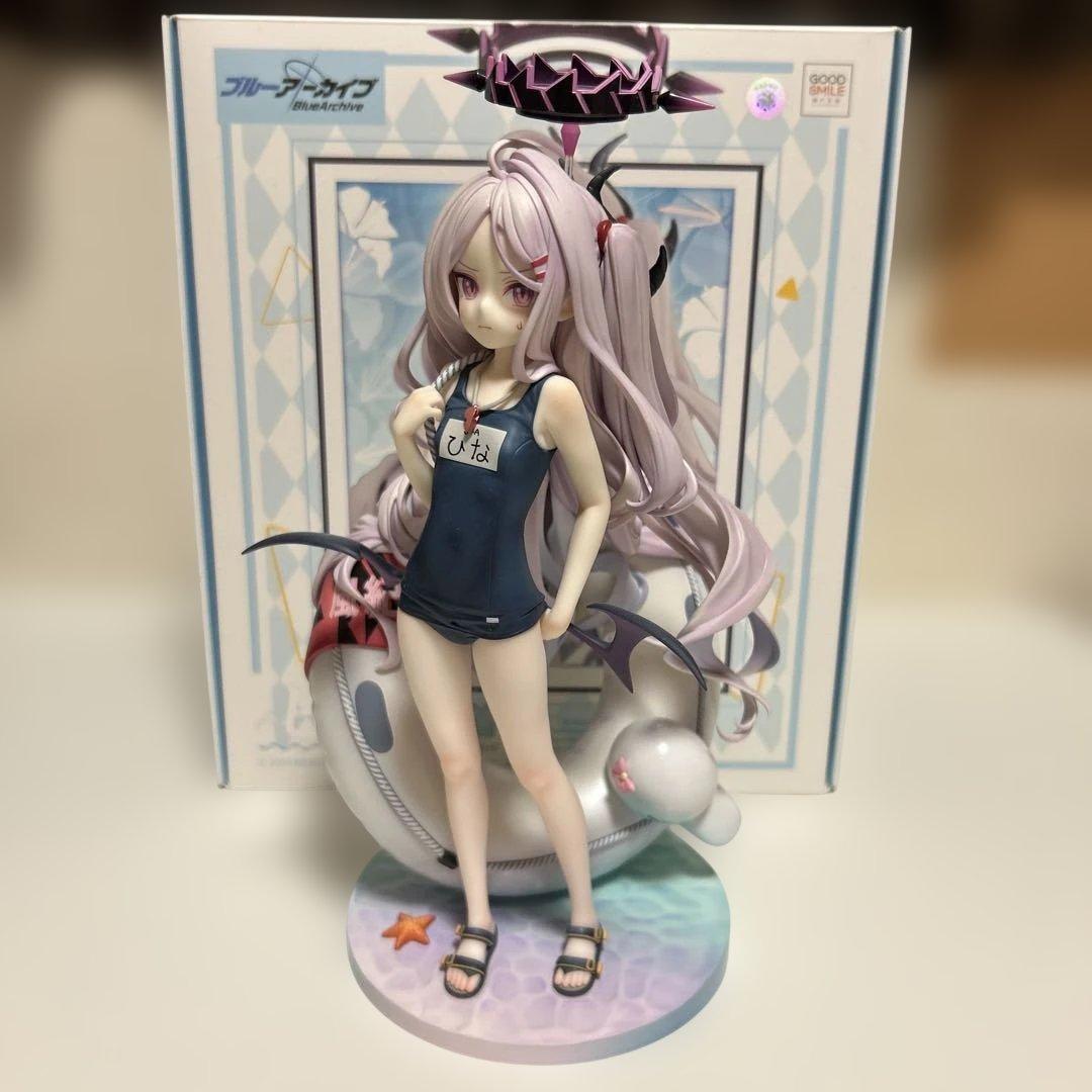 ヒナ　水着　フィギュア