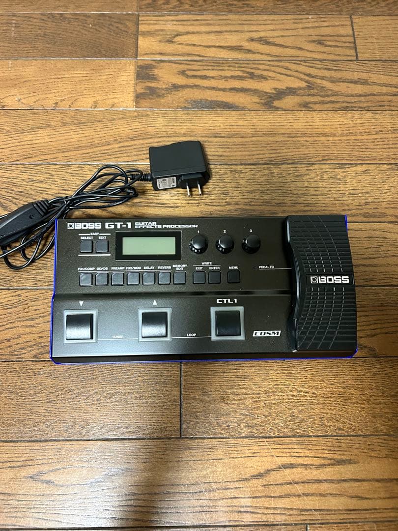 BOSS GT-1 ギターエフェクター 本体 BOSS GT-1 マルチエフェクター エレキギター用 入門 初心者に最適GT1